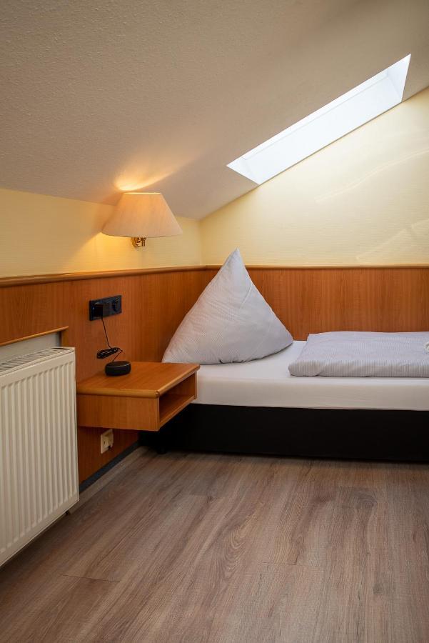 Hotel Mainperle 2*